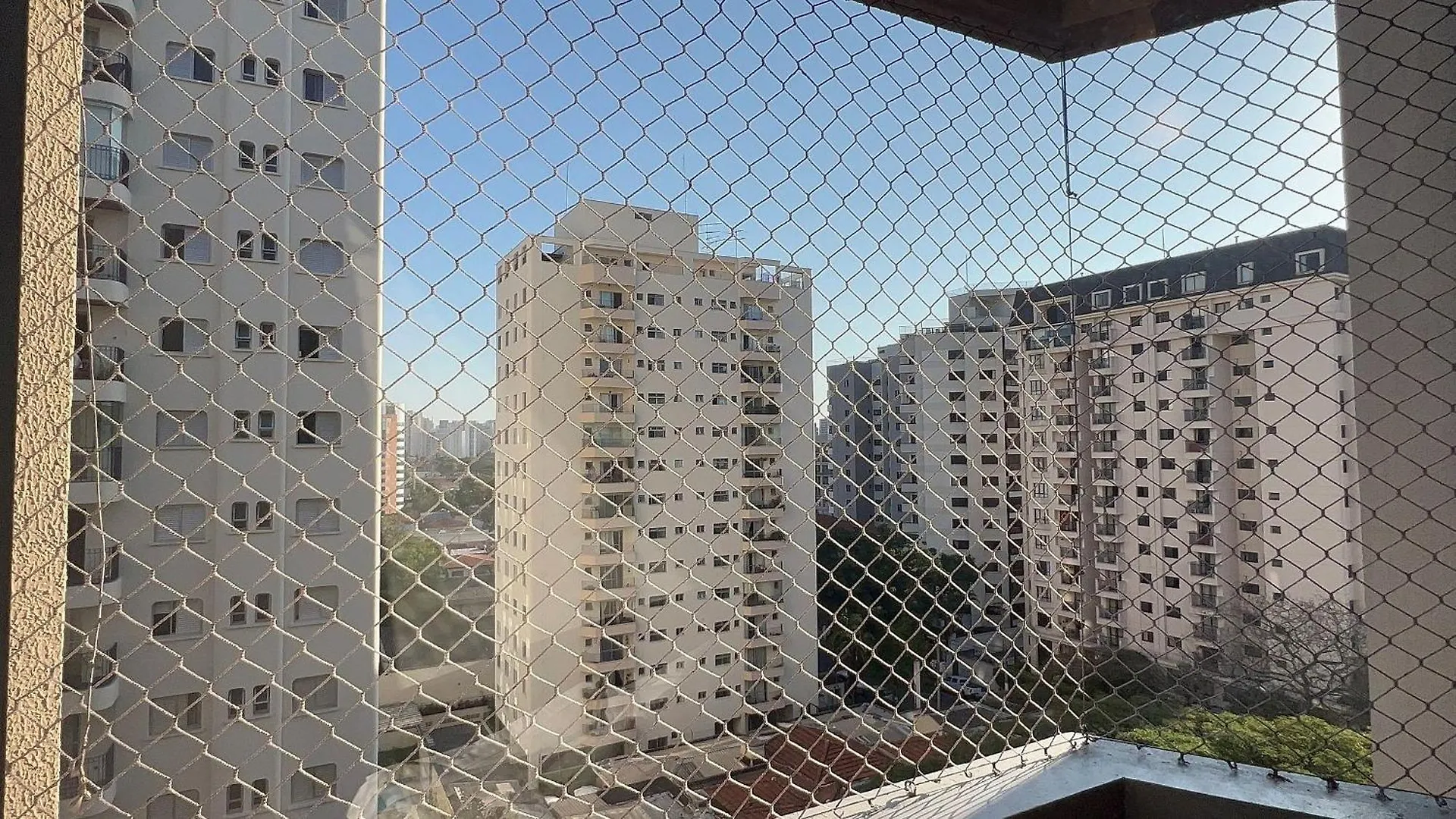 Studio Internet Rapida Ao Lado Shopping Ibirapuera Sao Paulo Brazil